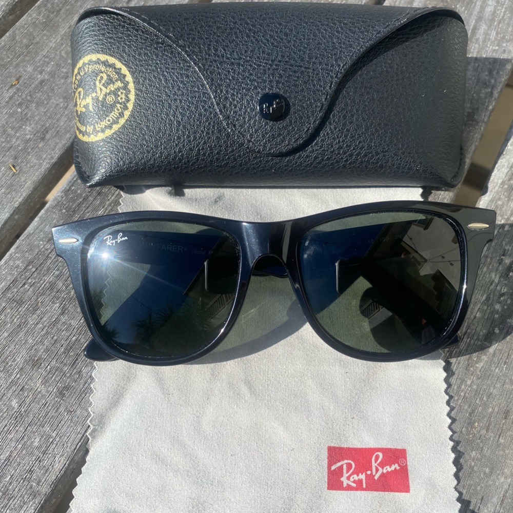 Wayfarer Ray Bans